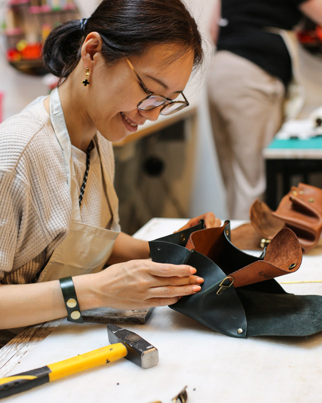 Leather Classes & Group Workshops for Foreigners